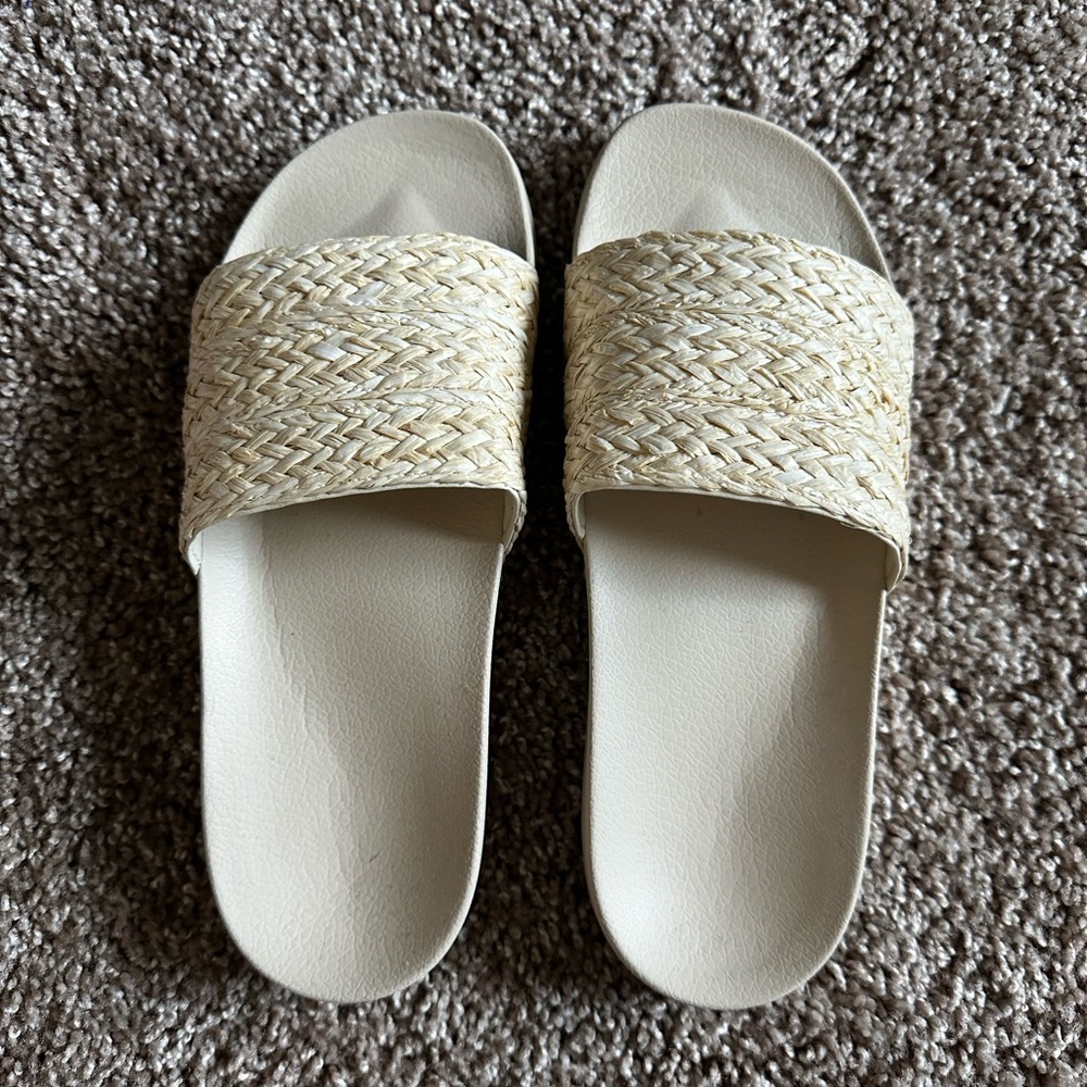 💛ROXY SLIDES💛